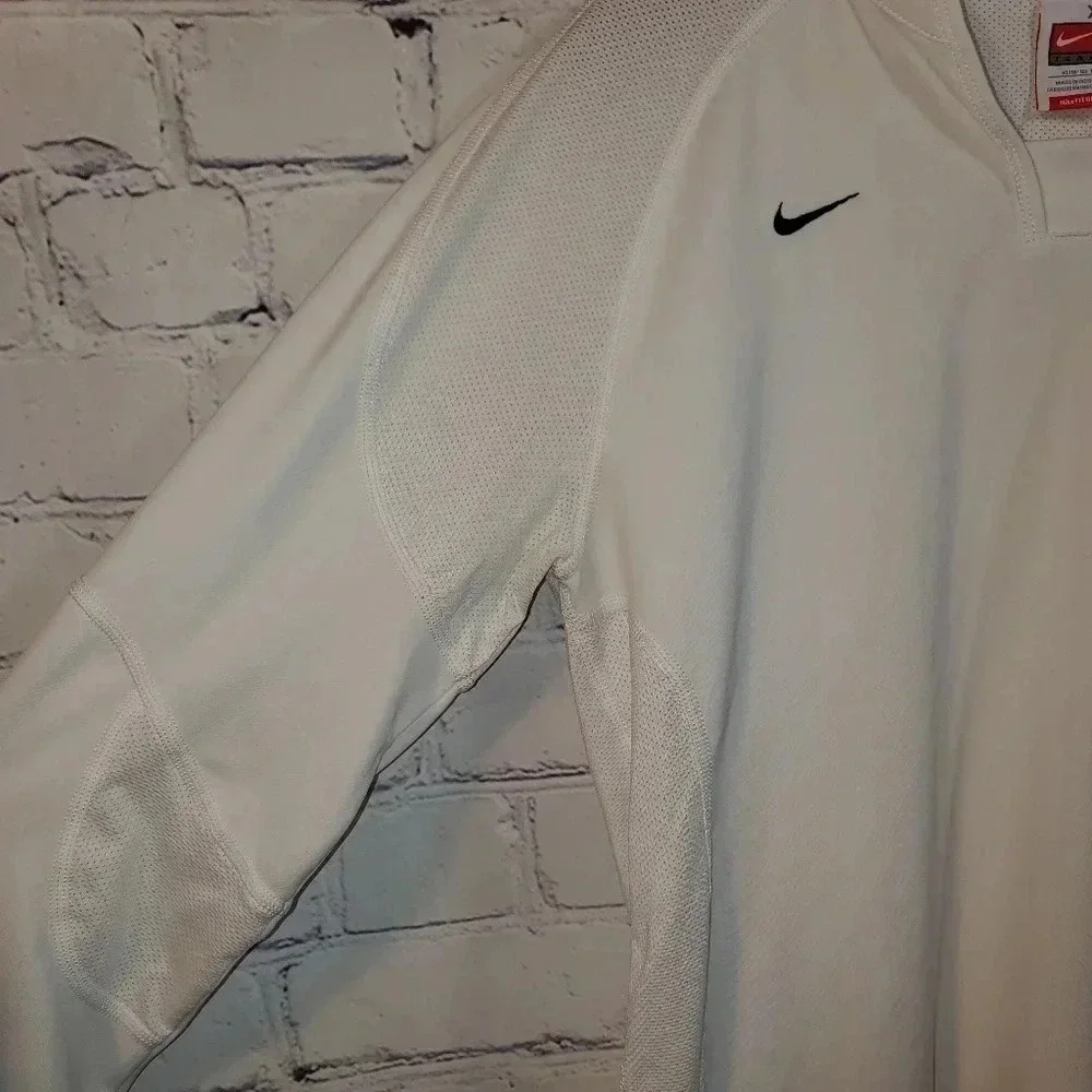 Nike youth legend